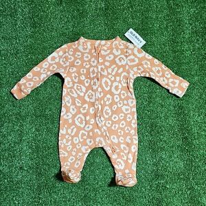 Old Navy Kids One Piece in Orange and White Leopard